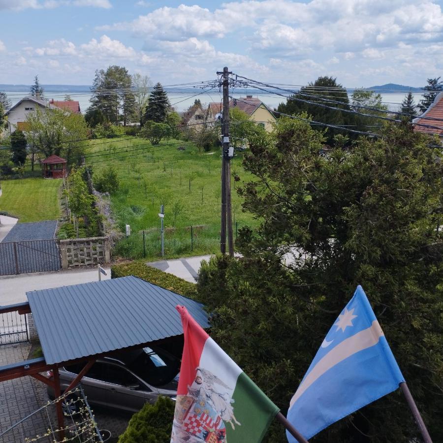 Anna Ilona Vendeghaz Hotel Badacsonytomaj Exterior photo