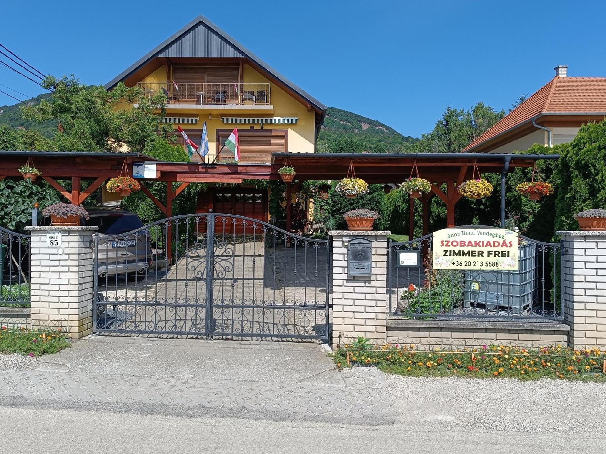 Anna Ilona Vendeghaz Hotel Badacsonytomaj Exterior photo